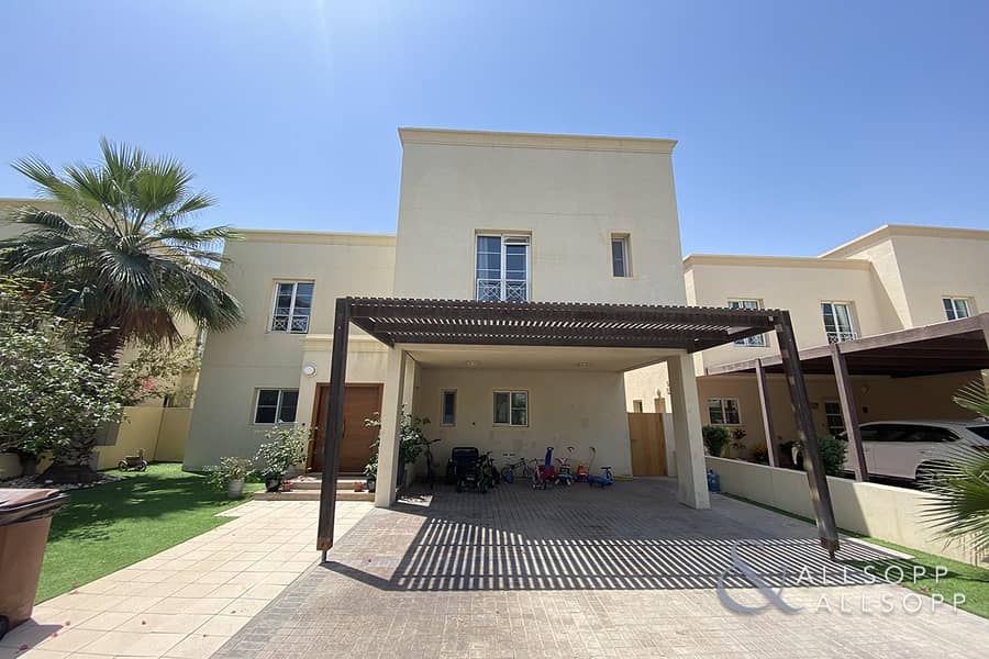 2 4 Beds | Deema 1 | Opposite Pool and Park