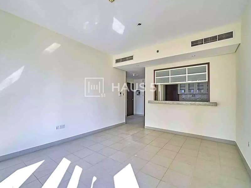 5 Bright apartment | 1BH | Nice view | Unfurnished