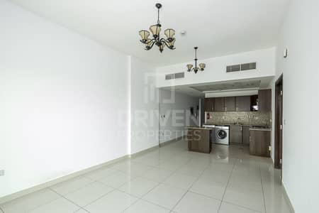 1 Bedroom Flat for Rent in Dubai Sports City, Dubai - Amazing View | Maids Room | Chiller free 1 Bedroom Flat for Rent in Dubai Sports City, Dubai - Amazing View | Maids Room | Chiller free