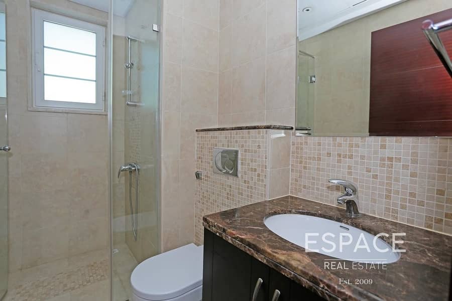 8 Well Maintained | 3 Bedrooms Small | Private Pool