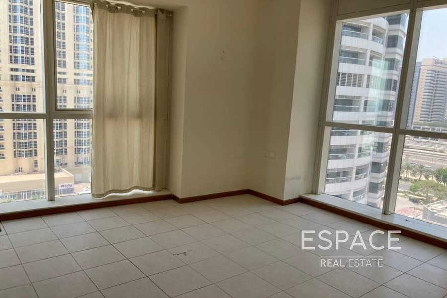 10 Near Metro Station | Unfurnished | Vacant | Low Floor