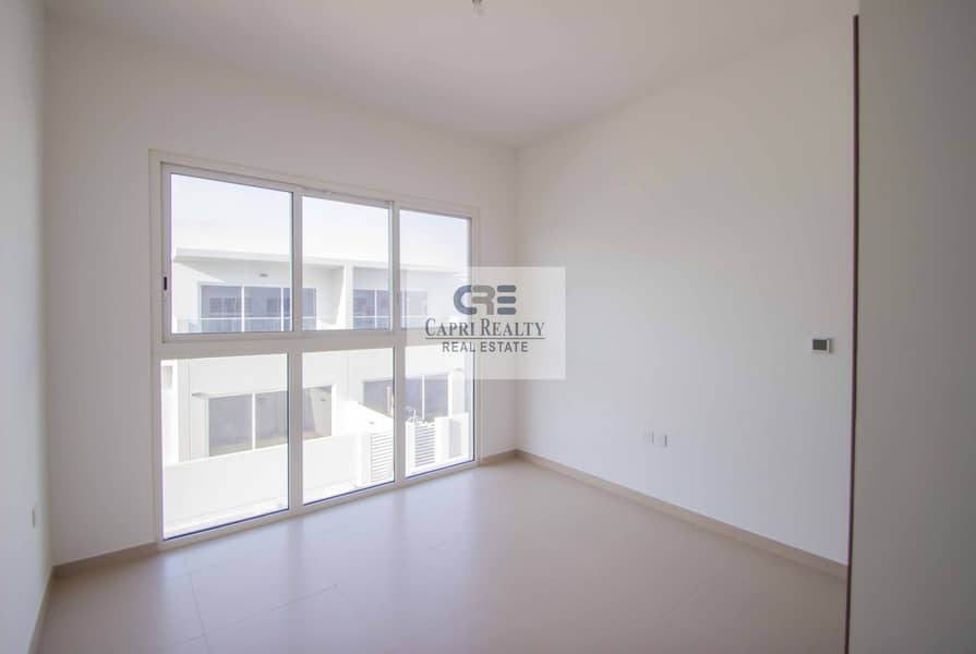 15 Mid Unit | Type B | Opposite The Park &  Swimming Pool
