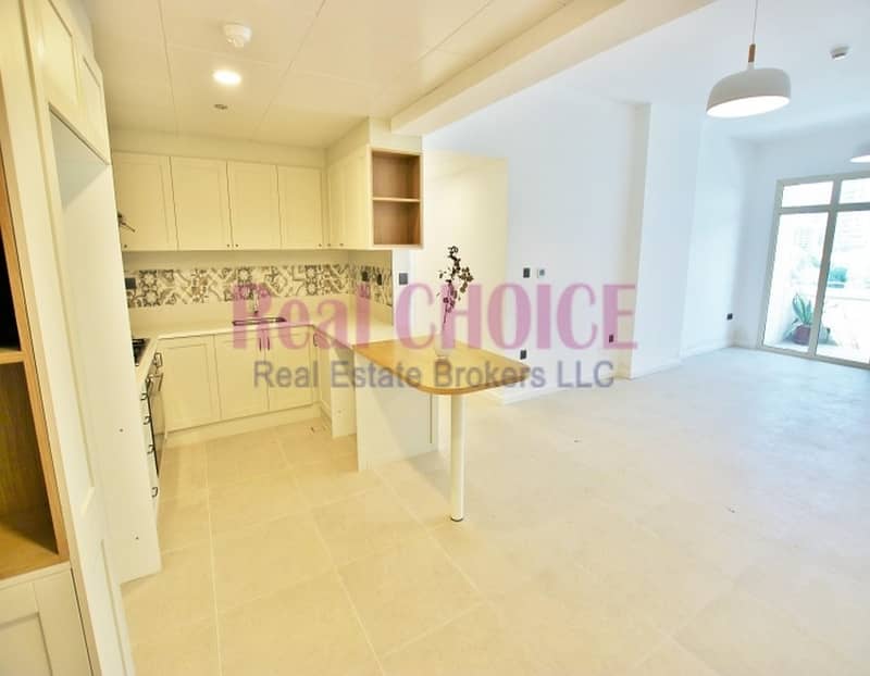 8 REAL LISTING | Fully Renovated Flat | ready to move in