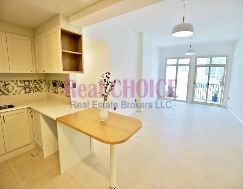 10 REAL LISTING | Fully Renovated Flat | ready to move in