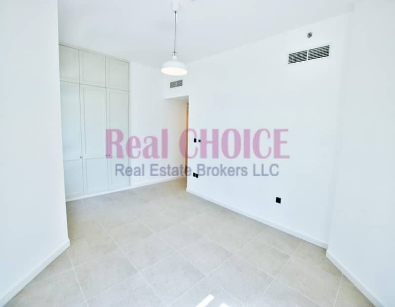 15 REAL LISTING | Fully Renovated Flat | ready to move in