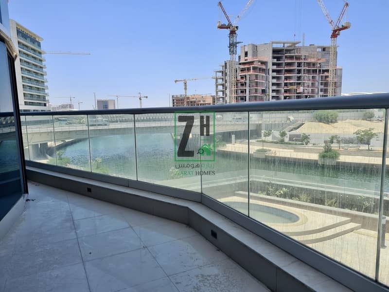 17 4 bed + maids with canal view | Al Raha Beach