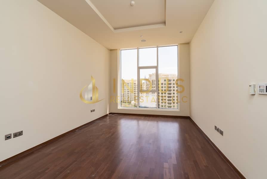 16 Sea View 2BR+Study Tiara Sapphire| On Middle Floor