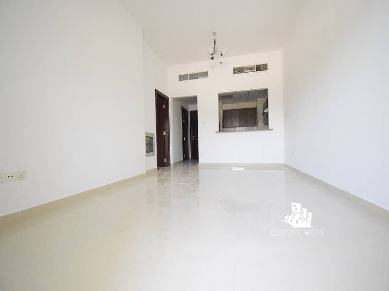 10 Great Offer| Huge 1BR| Extensive Balcony Vacant