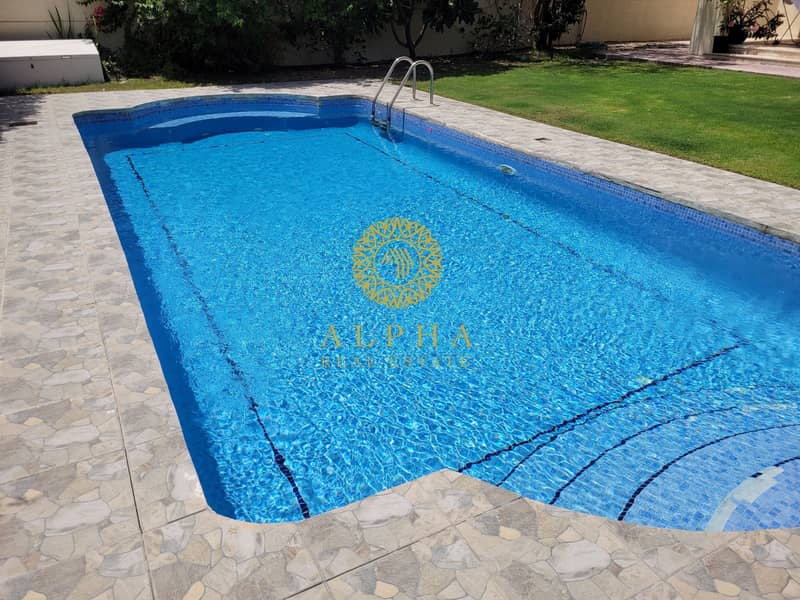 30 4Bed+ Maid's | Private Pool | Huge Garden Area