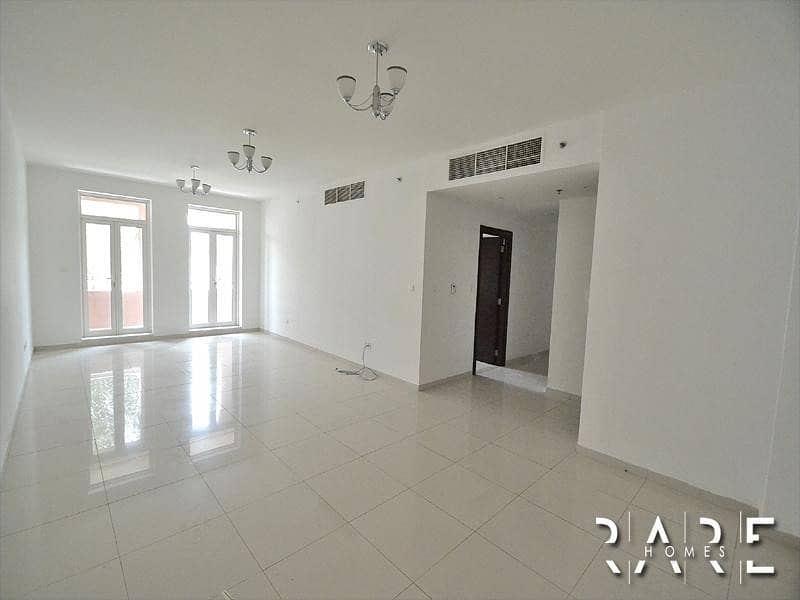 6 3 Bedroom with Maids room | Closed Kitchen | Vacant on Transfer