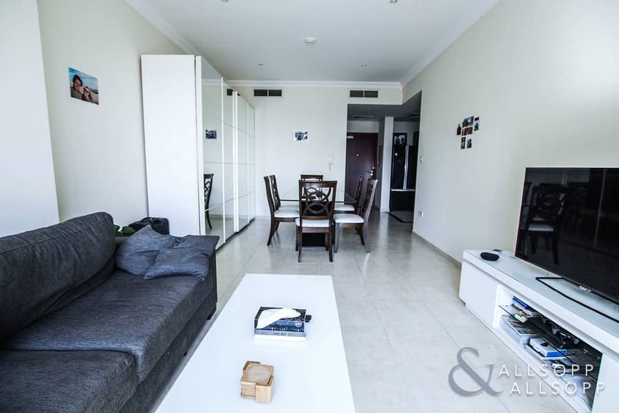 3 1 Bed | Fully Furnished | Close to Metro