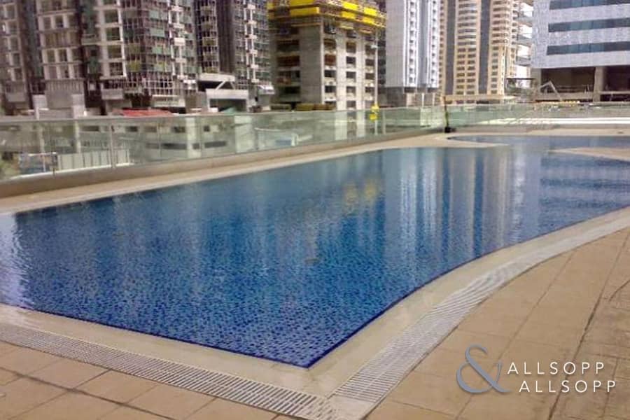 10 1 Bed | Fully Furnished | Close to Metro