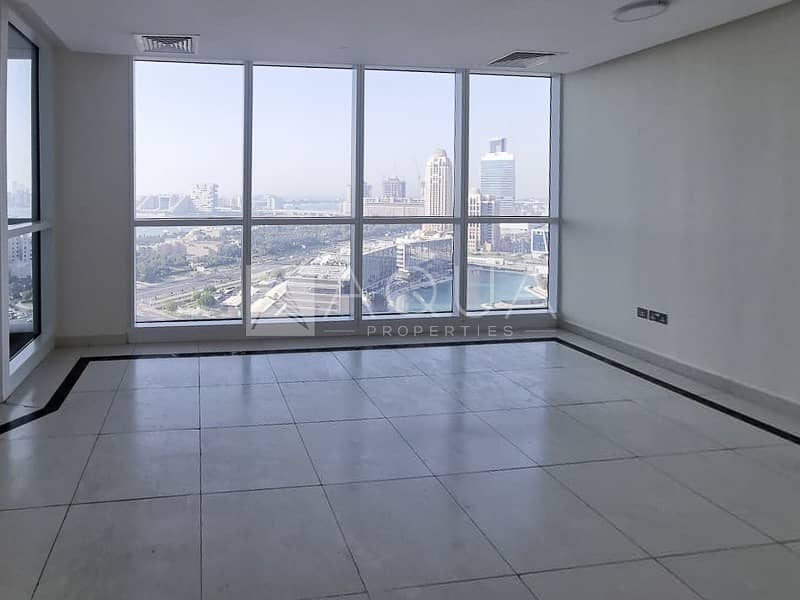 8 360 View of Sea and Palm | Unfurnished