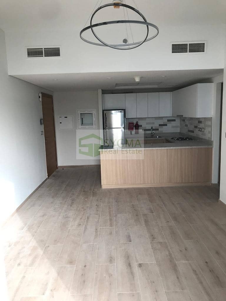 Fully Furnished 1 Bedroom Near Metro