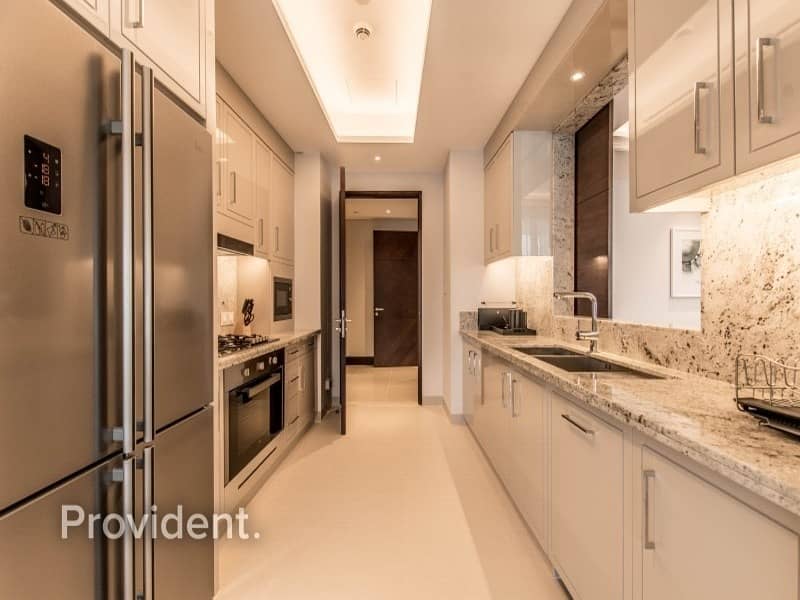 14 Spacious Penthouse | Top Floor | Fully Furnished
