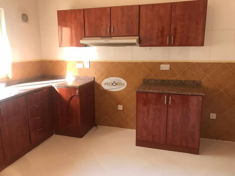 9 Nice 3bedroom plus maid single storey villa in Jumeirah