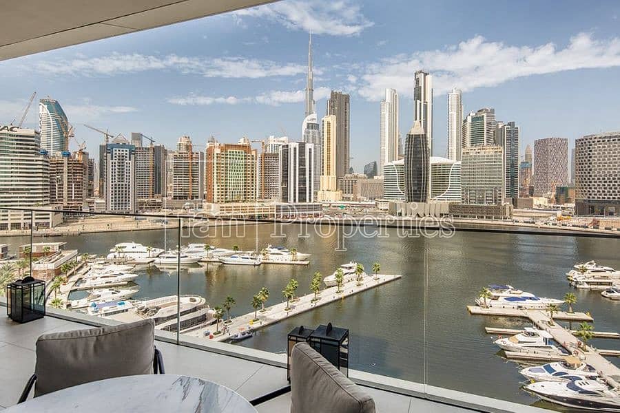 Luxury waterfront living| Iconic views| Duplex