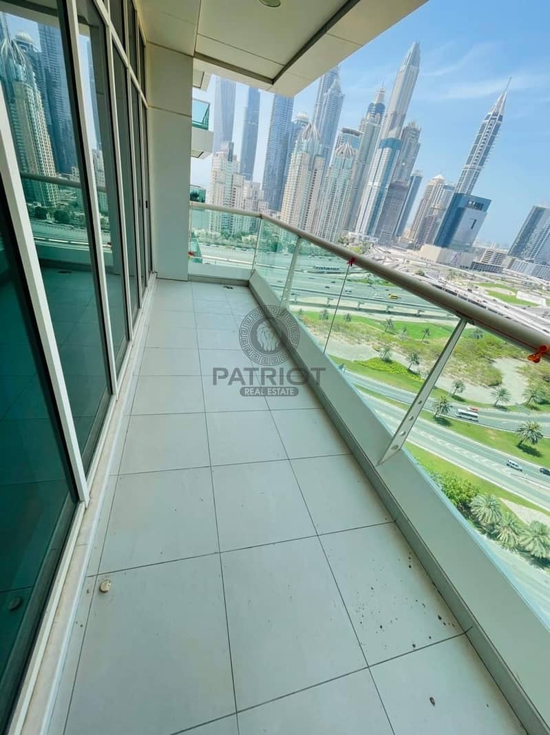 9 Amazing two bedrooms with Two Parkings Breathtaking view