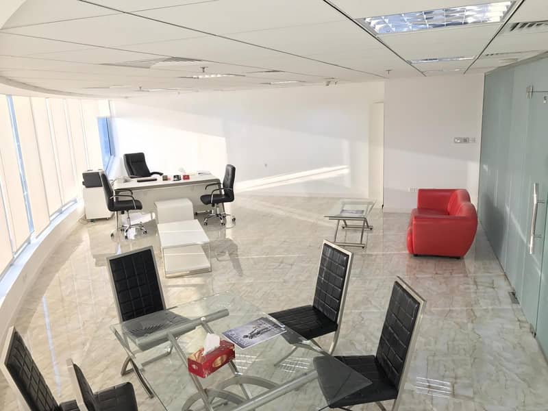 6 FULLY FITTED PARTITIONS I HIGH FLOOR|   ACCESS TO METRO