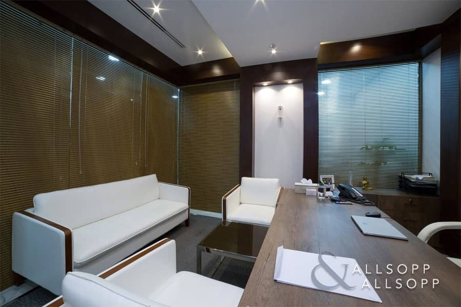 13 Furnished Office | ROI Ready | Low Floor