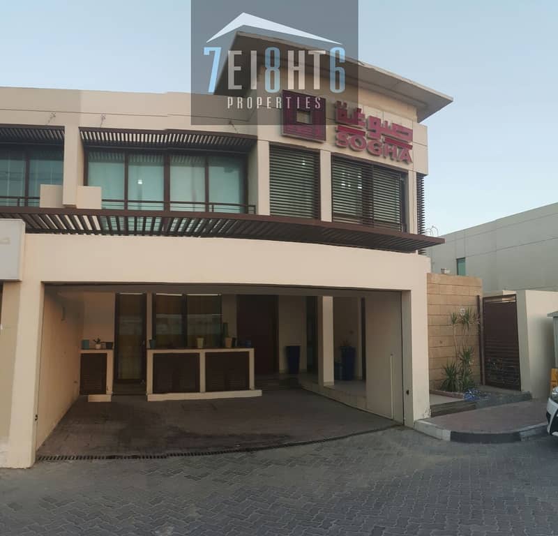 HOT SALE: 4 b/r good quality semi-independent villa + maids room + large garden for sale in  Jumeirah 1
