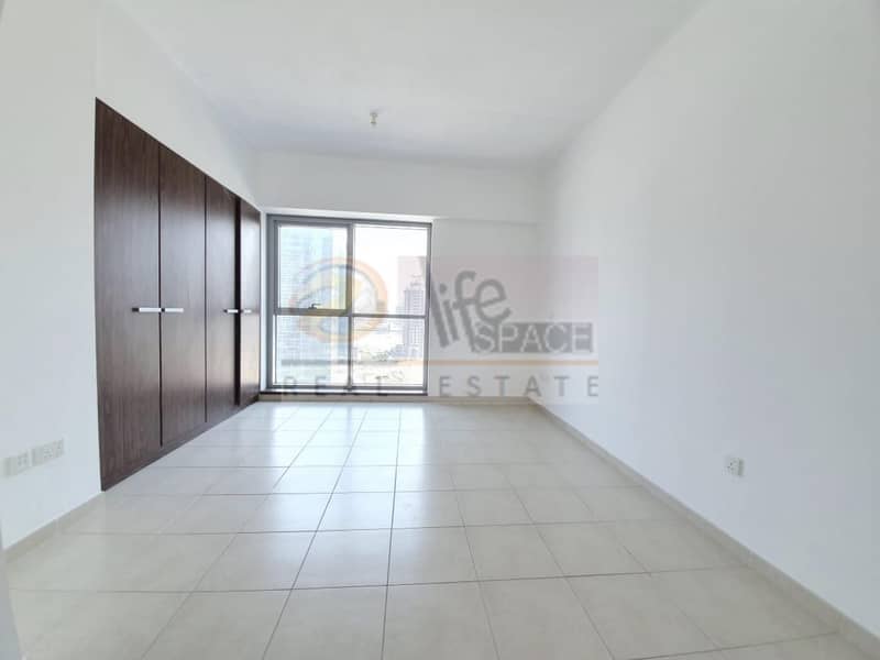 4 All Ensuite | Spacious Apt| Big Balcony | Burj View