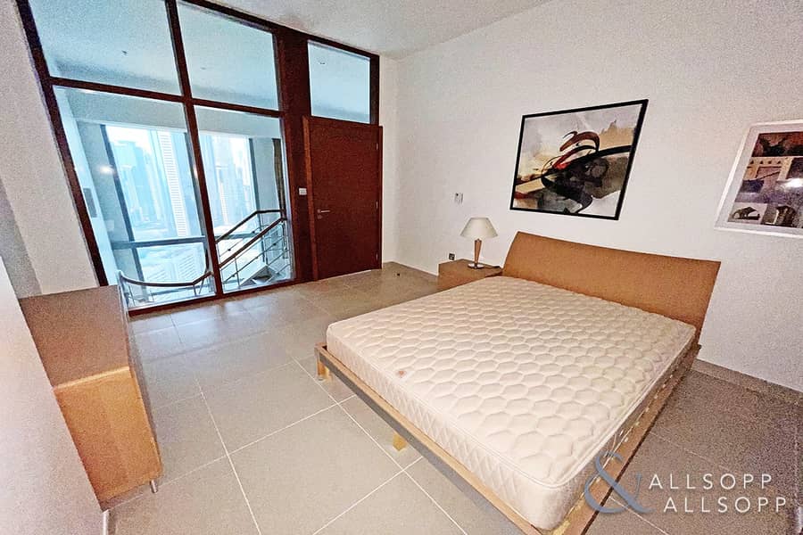 10 2 Bed Duplex | Fully Furnished | Available