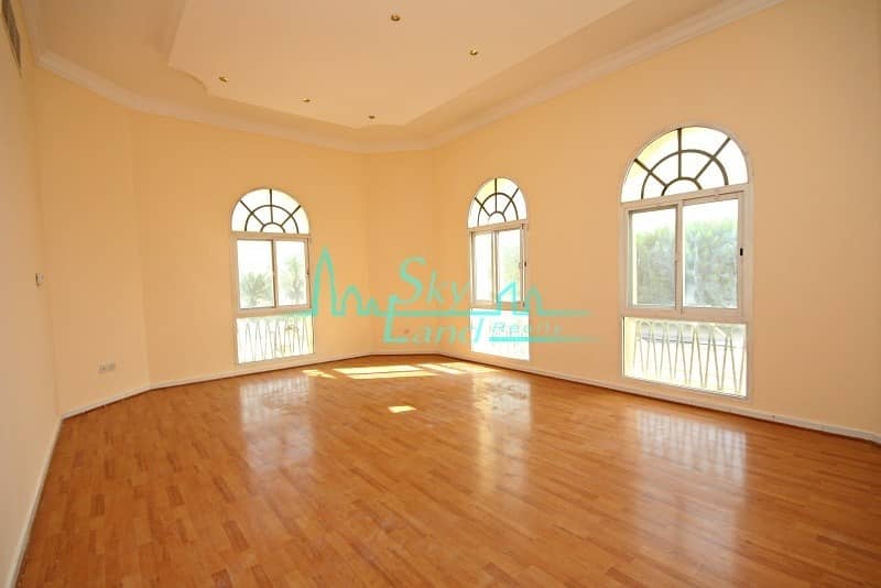 11 Grand 5 Bed+M Independent Villa In Jumeirah 2