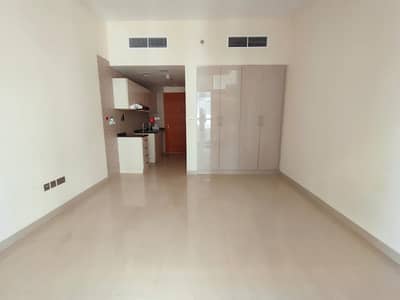 BRAND NEW BUILDING STUDIO READY TO MOVE WITH BALCONY FOR JUST 22K