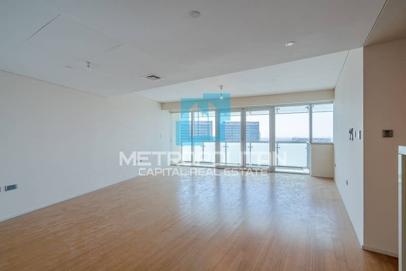 3 Canal View| Big Balcony| Beach Access| Huge Layout