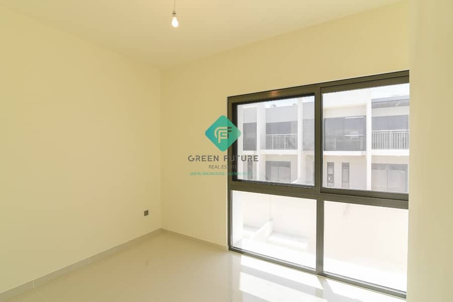 8 Spacious Brand new 3 Bedrooms with maids room.