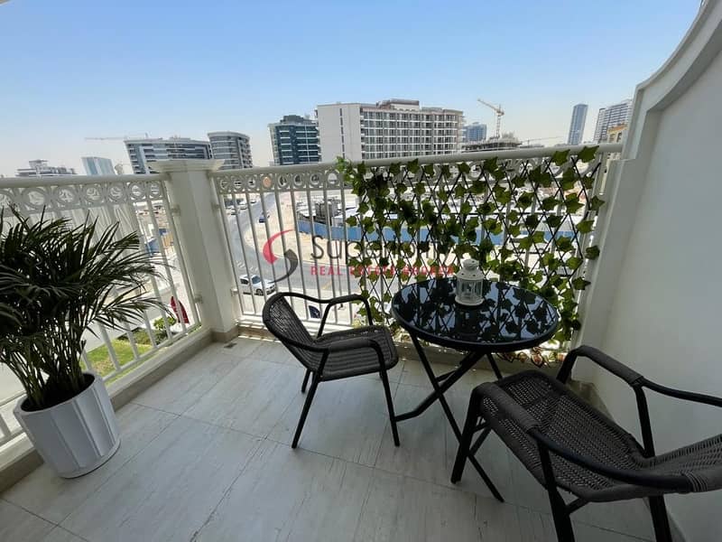 22 Low floor | Fully Furnished | With Parking | 1Bedroom