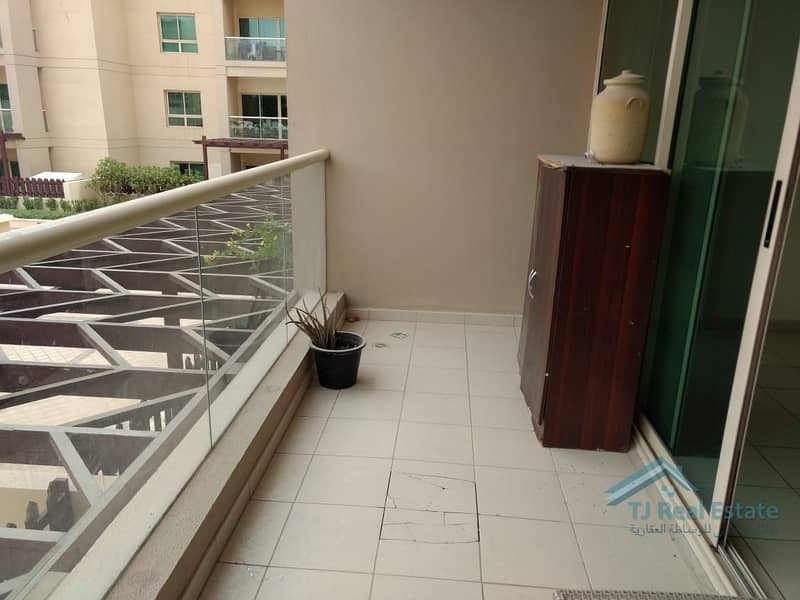 10 LARGE 2BR + STUDY IN GREENS WITH POOL VIEW!!!