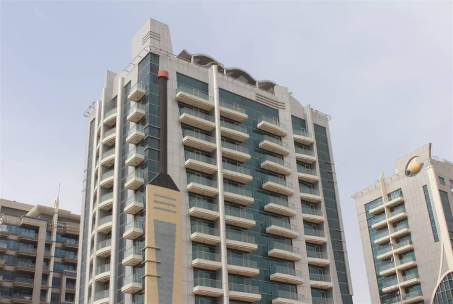 Spacious Big Studio Like a 1 Bhk In Cricket Tower