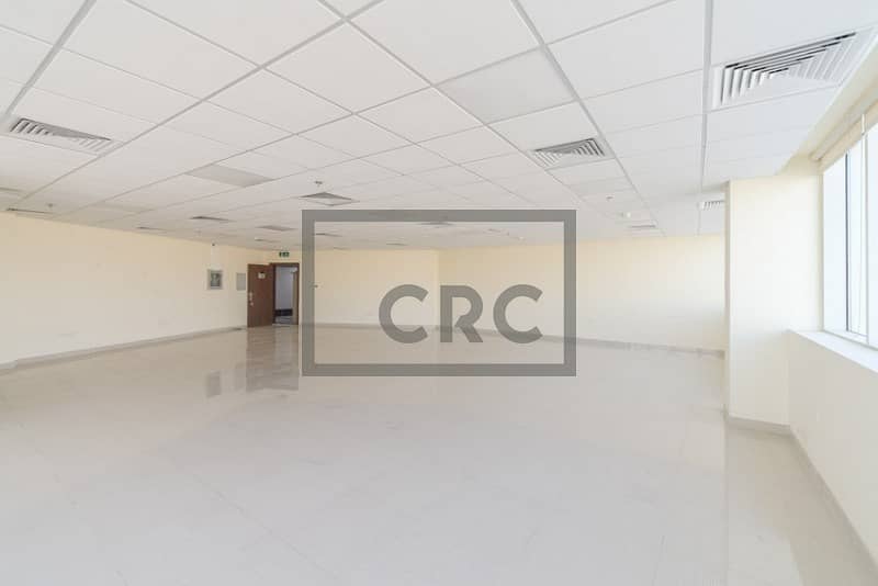 4 50 AED Per Sq Ft | Chiller Free | Fitted Office