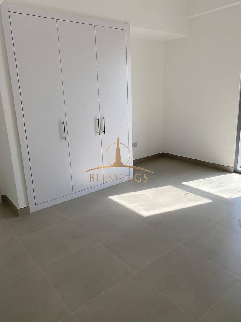 7 Brand New 1 Bedroom near  EXPO Site