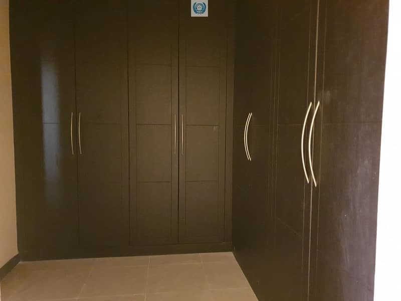 37 Specious Luxury 4Bhk Villa in Grand Location Al Barashi Sharjah