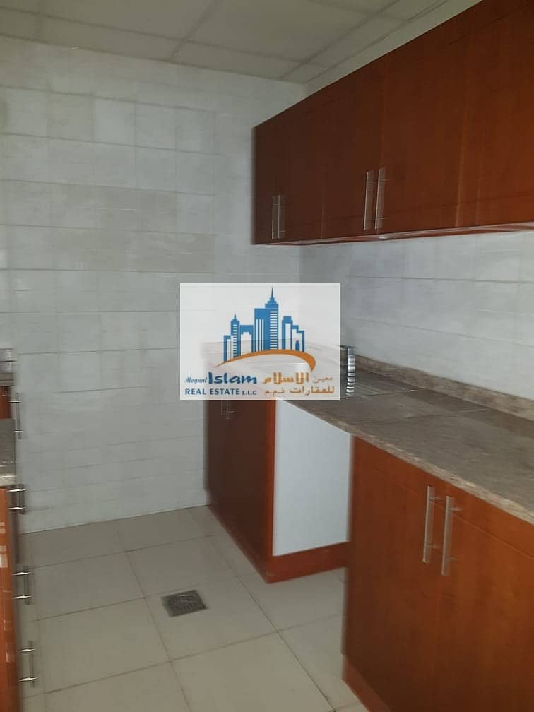 24 HOT OFFER!! HUGE 1 BHK CLOSED KITCHEN BEAUTIFUL SPACIOUS  WITH BALCONY. *