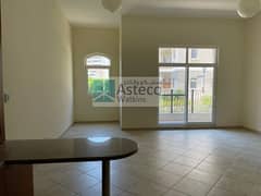 Well Maintained Huge Studio In Motor City