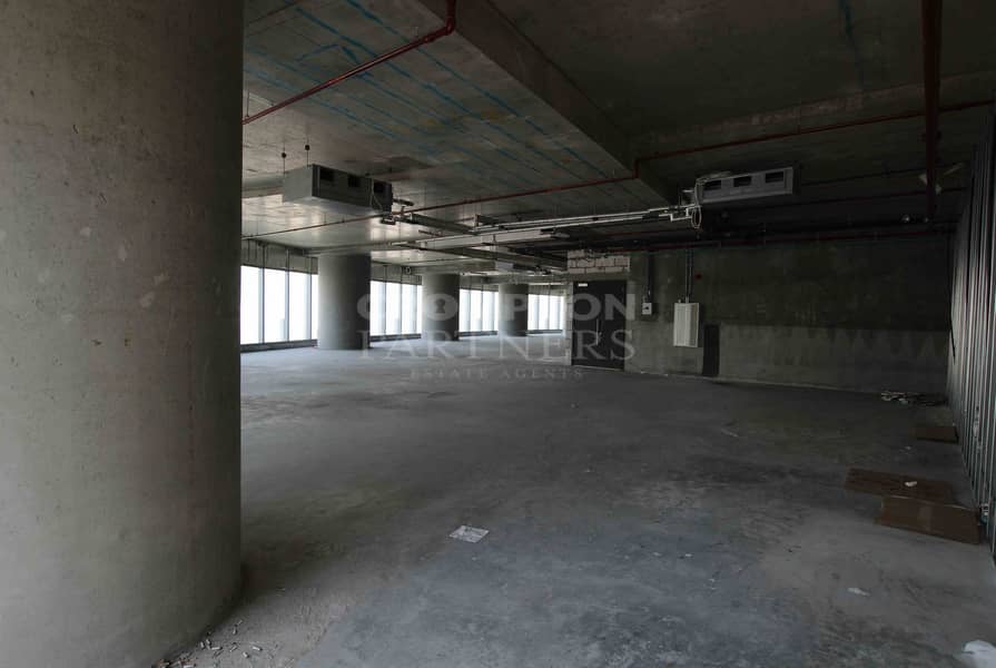 12 Half floor office in Addax tower/ Shall&core