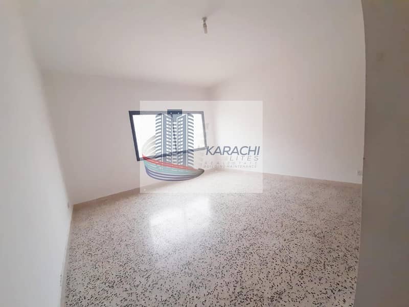 6 Hot Deal! 4 BHK In A Villa With Master Room & Maid Room & Store Room In Manaseer Near Khalidiyah Police Station