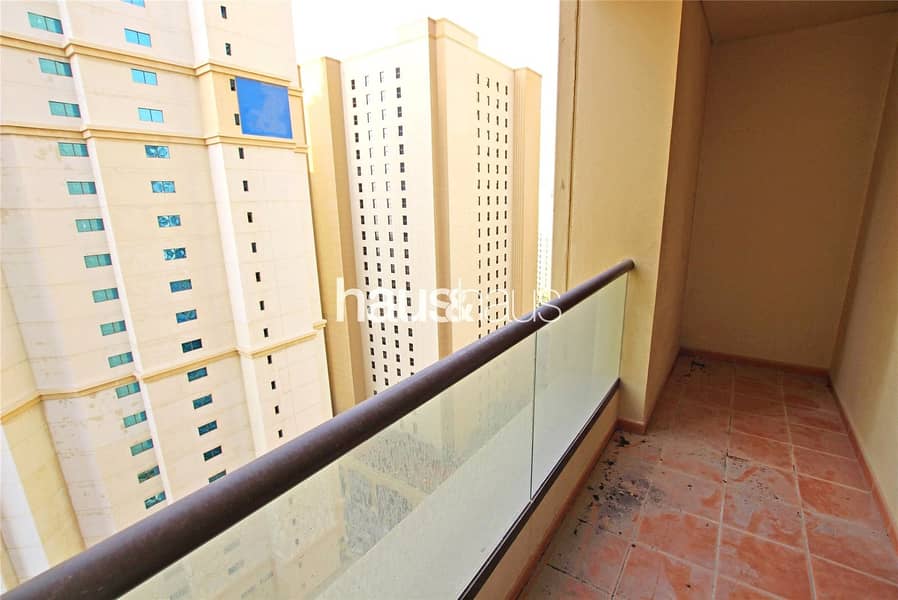 9 Shams 1 | Extremely Spacious | Ideal for investors
