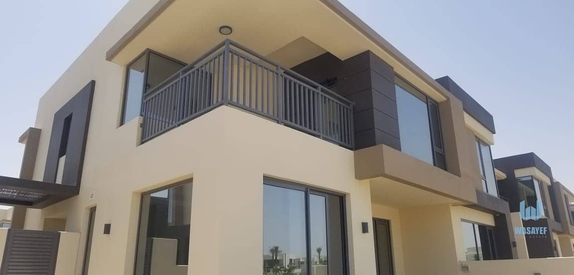 Modern 4bedroom Villa in Dubai hills!! ready to move  good location. .