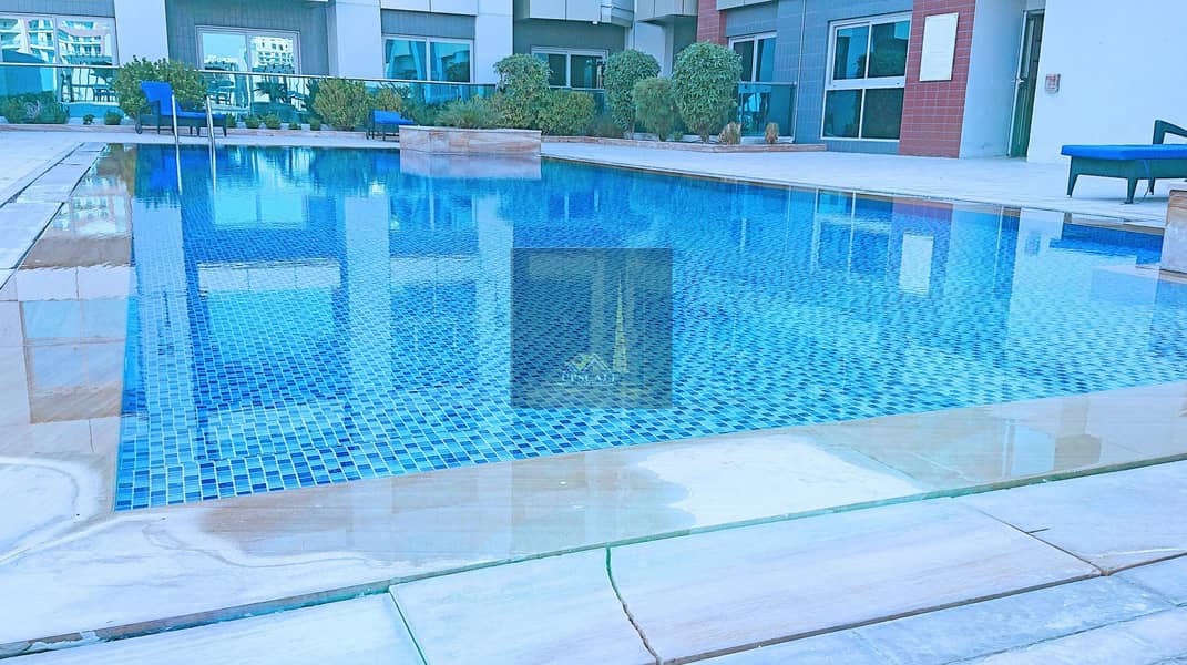 12 Beautiful 1 BR Apartment | POOL VIEW | Warsan 4