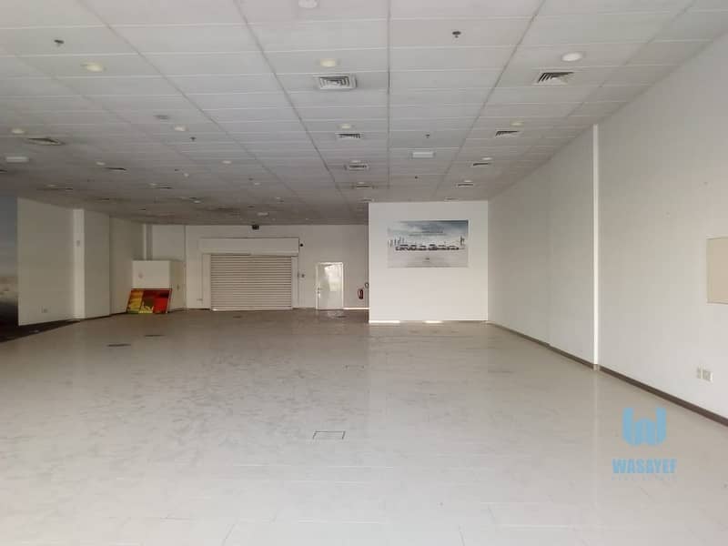 12 SHOWROOM FACING SHEIKH ZAYED ROAD/FULLY FITTED.