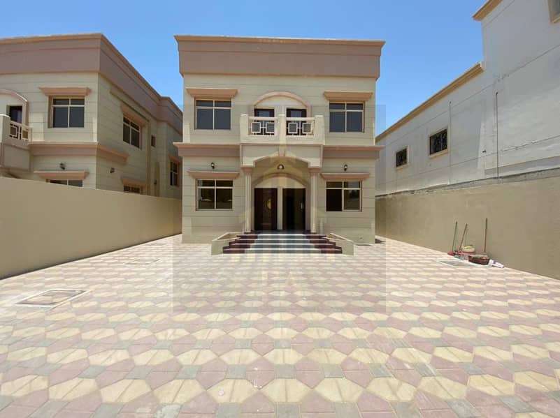 VILLA FOR RENT 5 BEDROOM HALL IN AL RAWDA 3 AJMAN 85,000/- AED YEARLY,