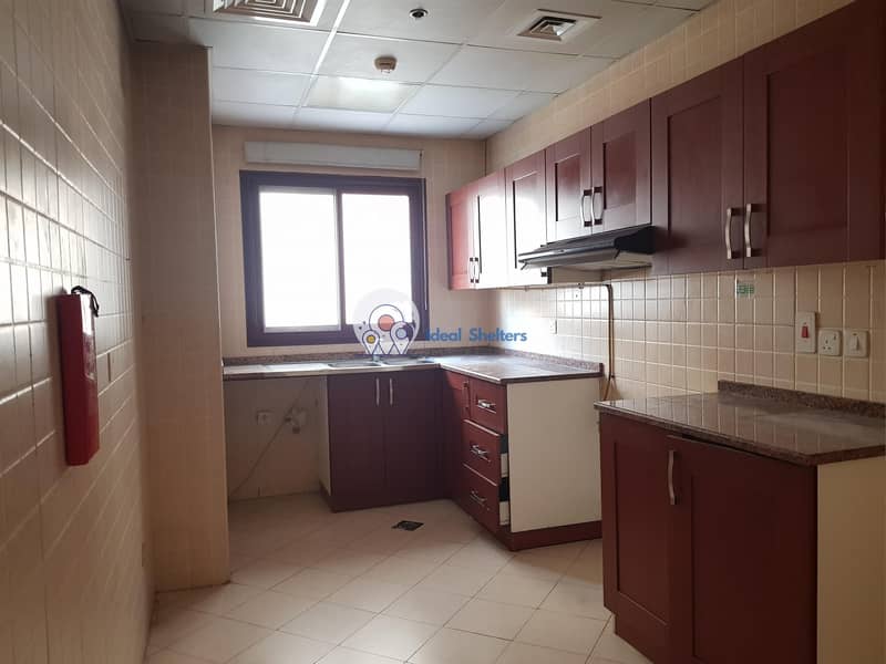 11 OUT CLASS 2 BHK WITH 3 BATH_LAUNDRY ROOM+ALL FACILITIES RENT 43K