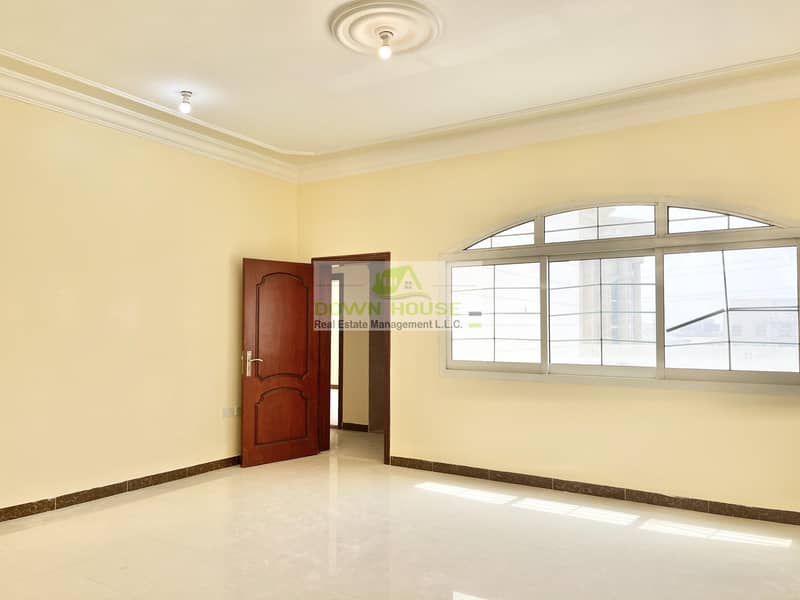 3 H: Hurry four bedroom hall apartment in mohamed bin zayed city