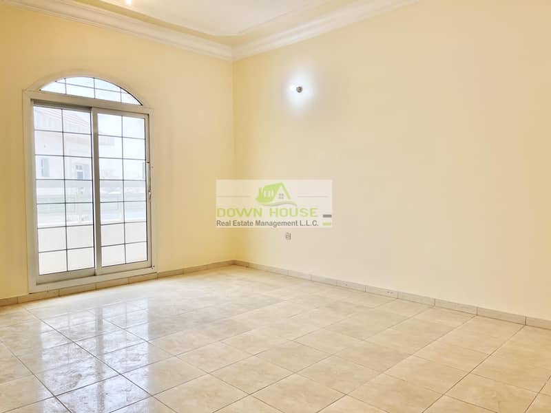 5 H: Hurry four bedroom hall apartment in mohamed bin zayed city