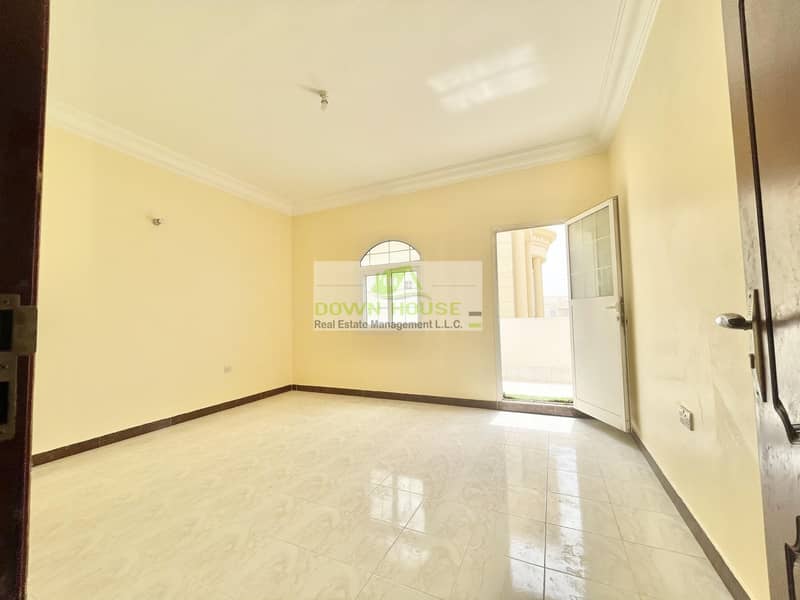 6 H: Hurry four bedroom hall apartment in mohamed bin zayed city